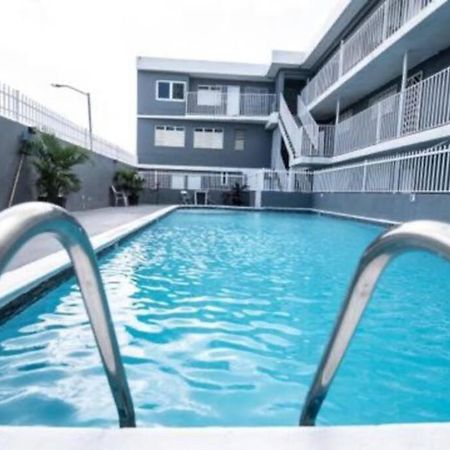 דירות סן חואן Modern 2Br With Kingbed In The Heart Of Isla Verde Strip מראה חיצוני תמונה
