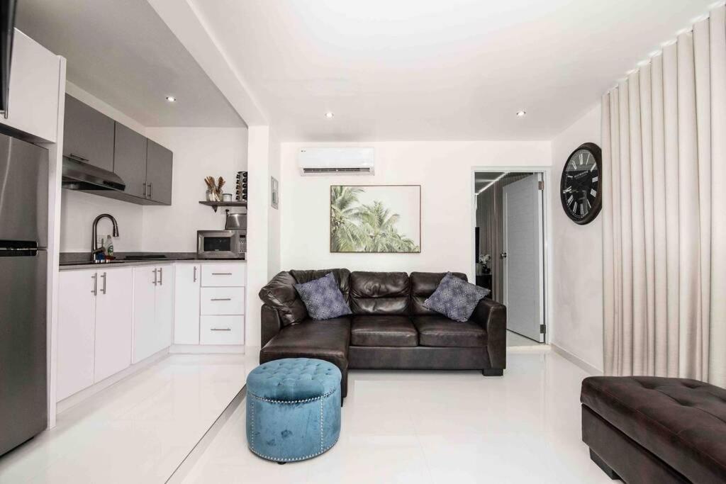 דירות סן חואן Modern 2Br With Kingbed In The Heart Of Isla Verde Strip מראה חיצוני תמונה